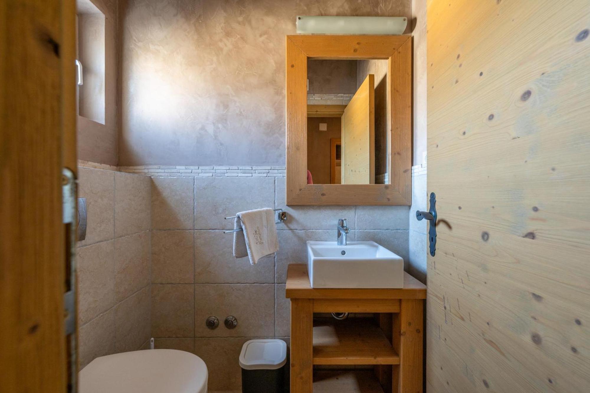 6-Bedroom Villa Chiara With Sea View Premantura Exterior photo
